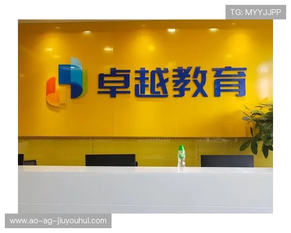 围绕赵子凡在各级赛事中的卓越足球成绩与成长轨迹全面解析发展趋势